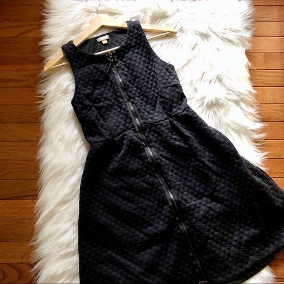 Leifsdottir Anthro Tonnelle Raised Dot Dress - Picture 6 of 8